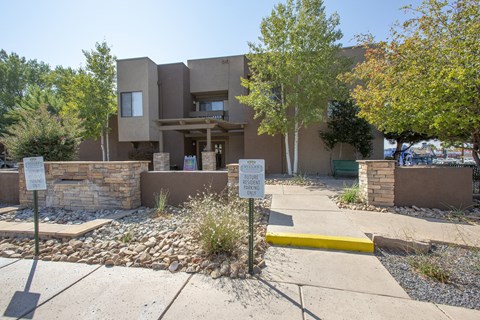 Exterior and landscaping at Villas de la Terraza Apartments in Albuquerque NM October 2020